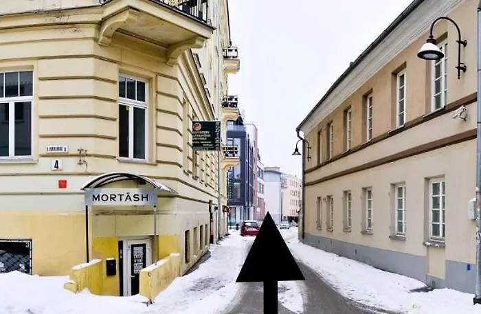 Apartment Sweet Home6 *